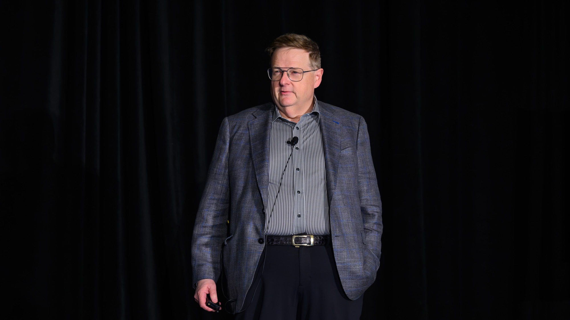 Peter Holtz speaking at a client summit